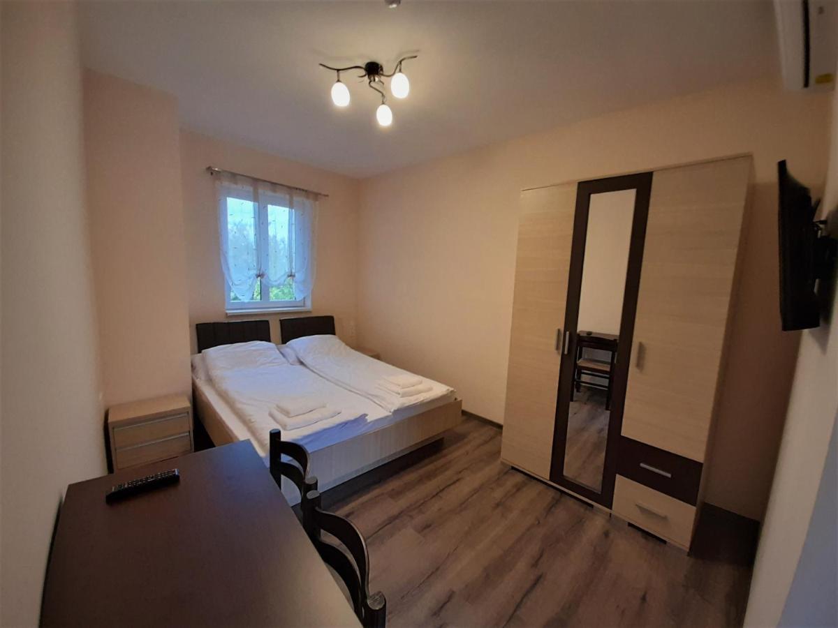 Bed and Breakfast Barsony Vendeglo Es Panzio Szecseny Экстерьер фото